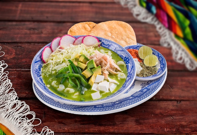 Pozole estilo poblano